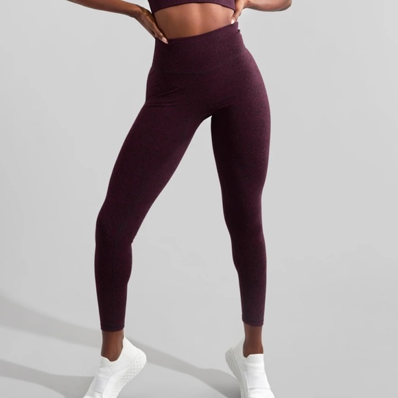 Buffbunny Collection Pants - NWT BUFFBUNNY Evolve Jacquard Legging Venom Nucleus Print XL